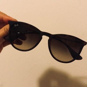 Ray Bans Erika Sunglasses (54mm)